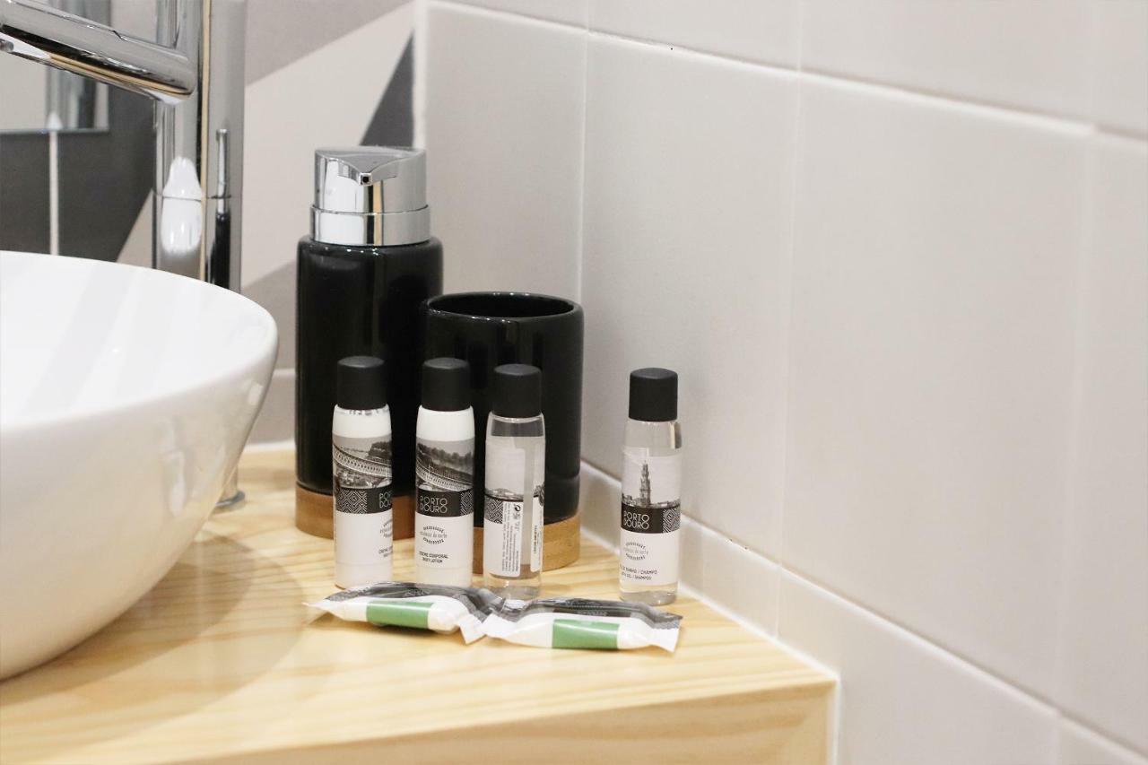 Hm - Pinheiro Downtown Living Apartment Porto Luaran gambar