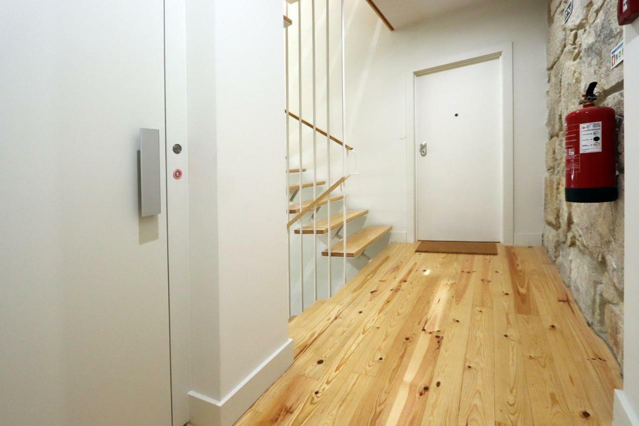 Hm - Pinheiro Downtown Living Apartment Porto Luaran gambar